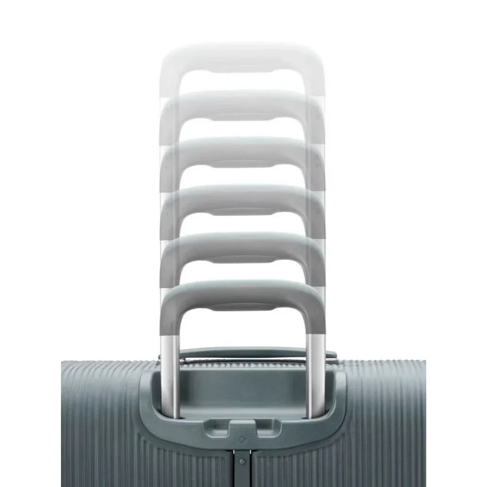 Samsonite Deep Navy Spinner Carry-On Silhouette 18 Softside Suitcase travel bag